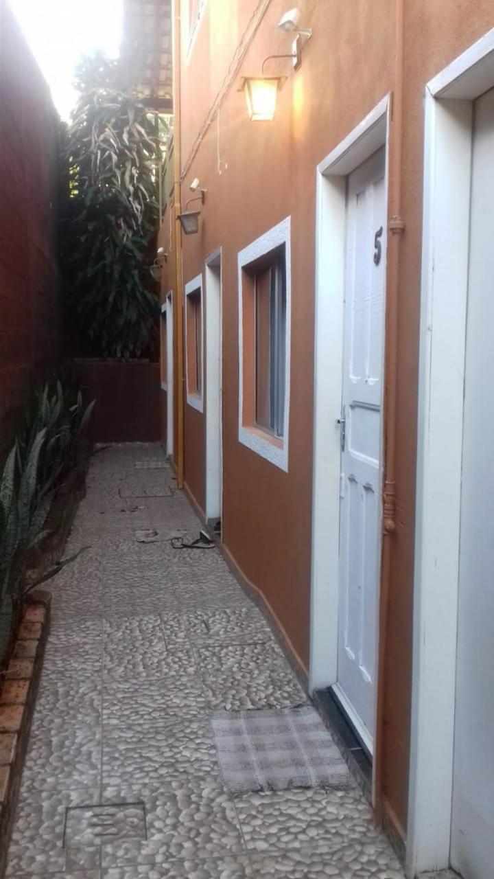 Hostel Trem Di Durmi Белу-Оризонті Номер фото